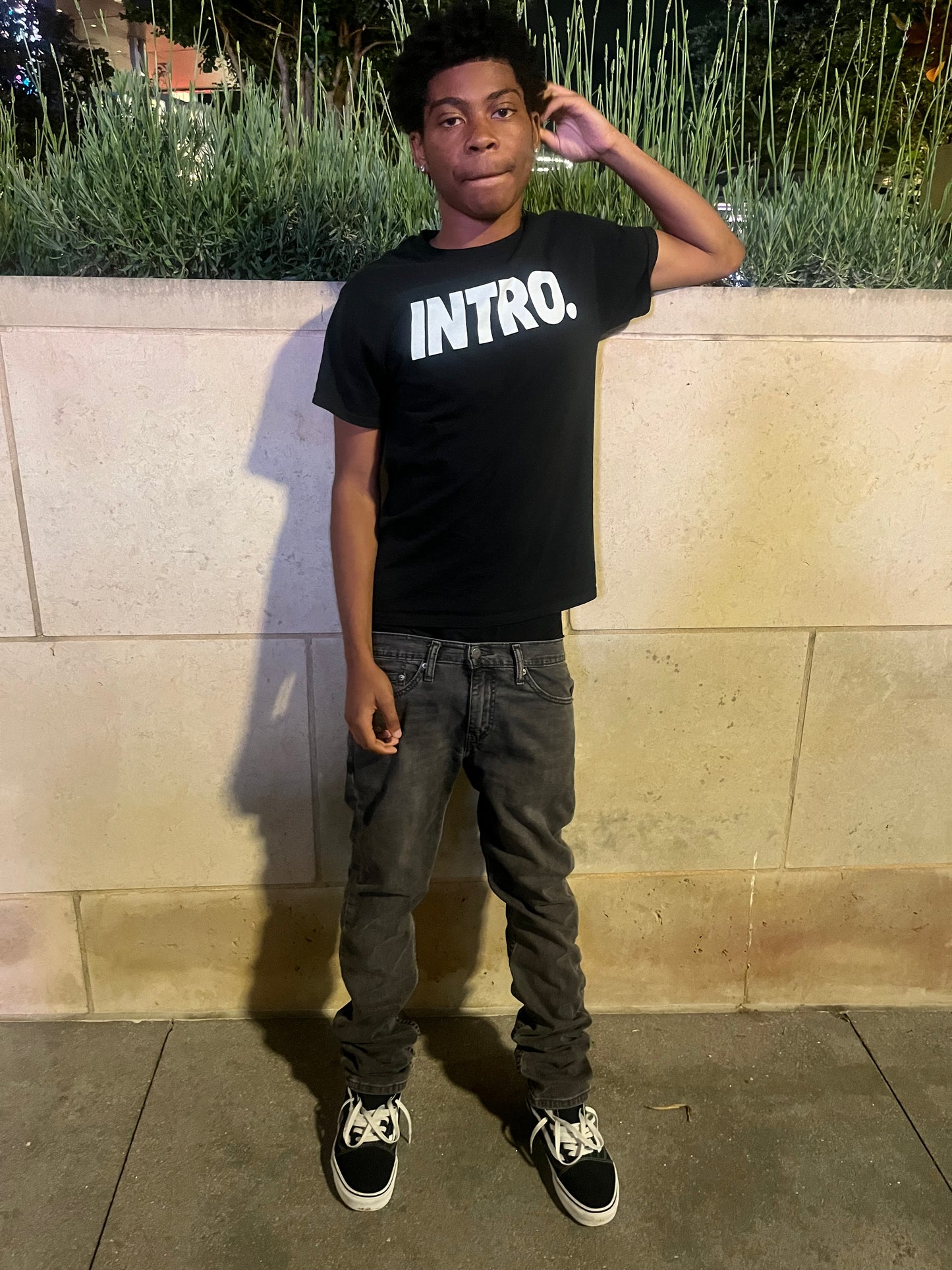 INTRO TEE